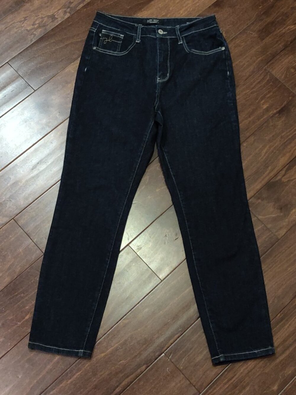 Judy Blue High Rise Mom Jeans Dark Wash SIZE 7/28